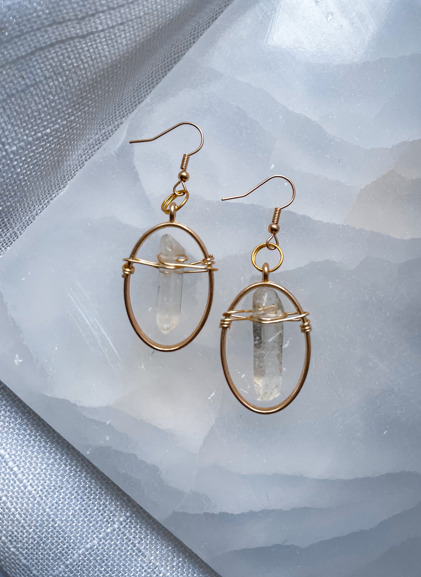 Powerful Quartz Crystal Oval Geometric Earrings
