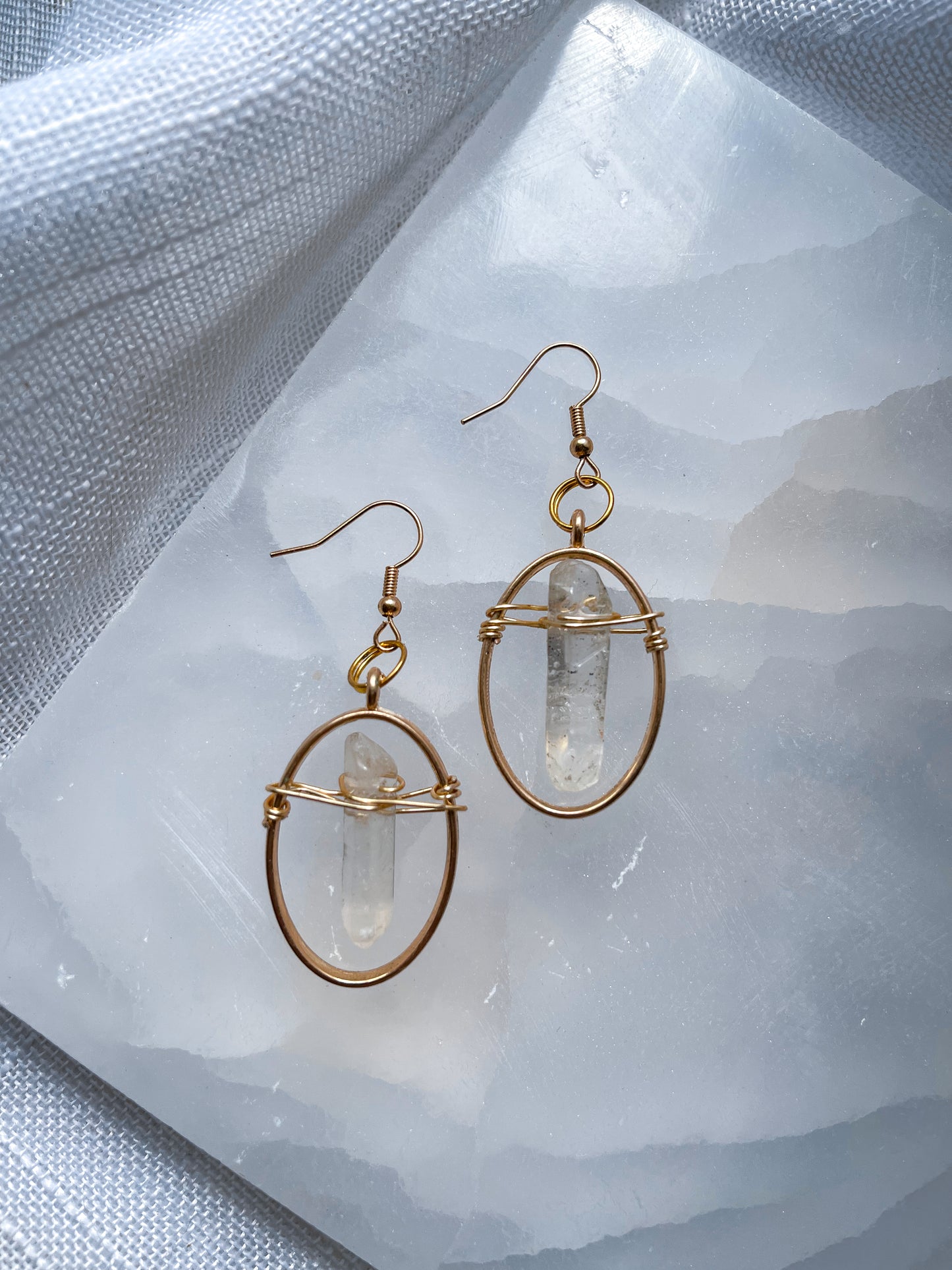 Powerful Quartz Crystal Oval Geometric Earrings