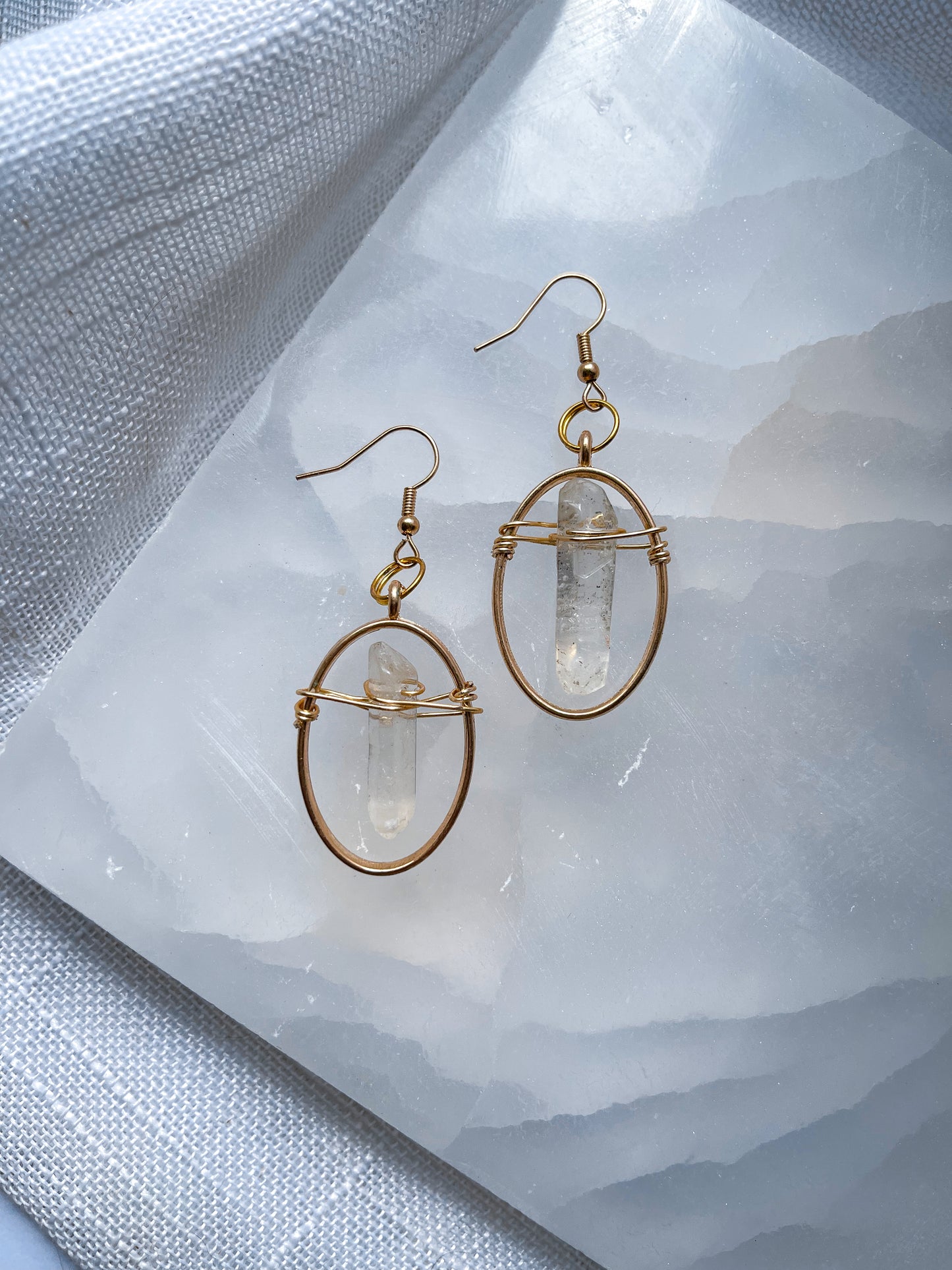 Powerful Quartz Crystal Oval Geometric Earrings