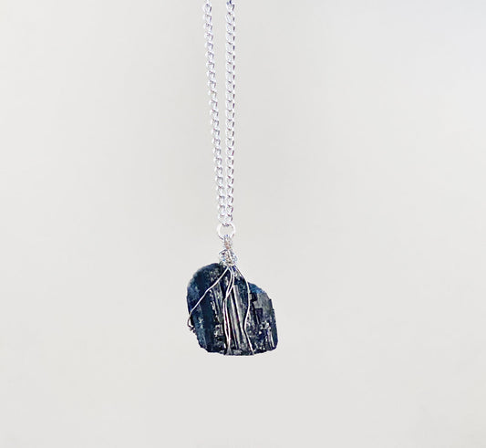 The ultimate protection necklace | Black Tourmaline